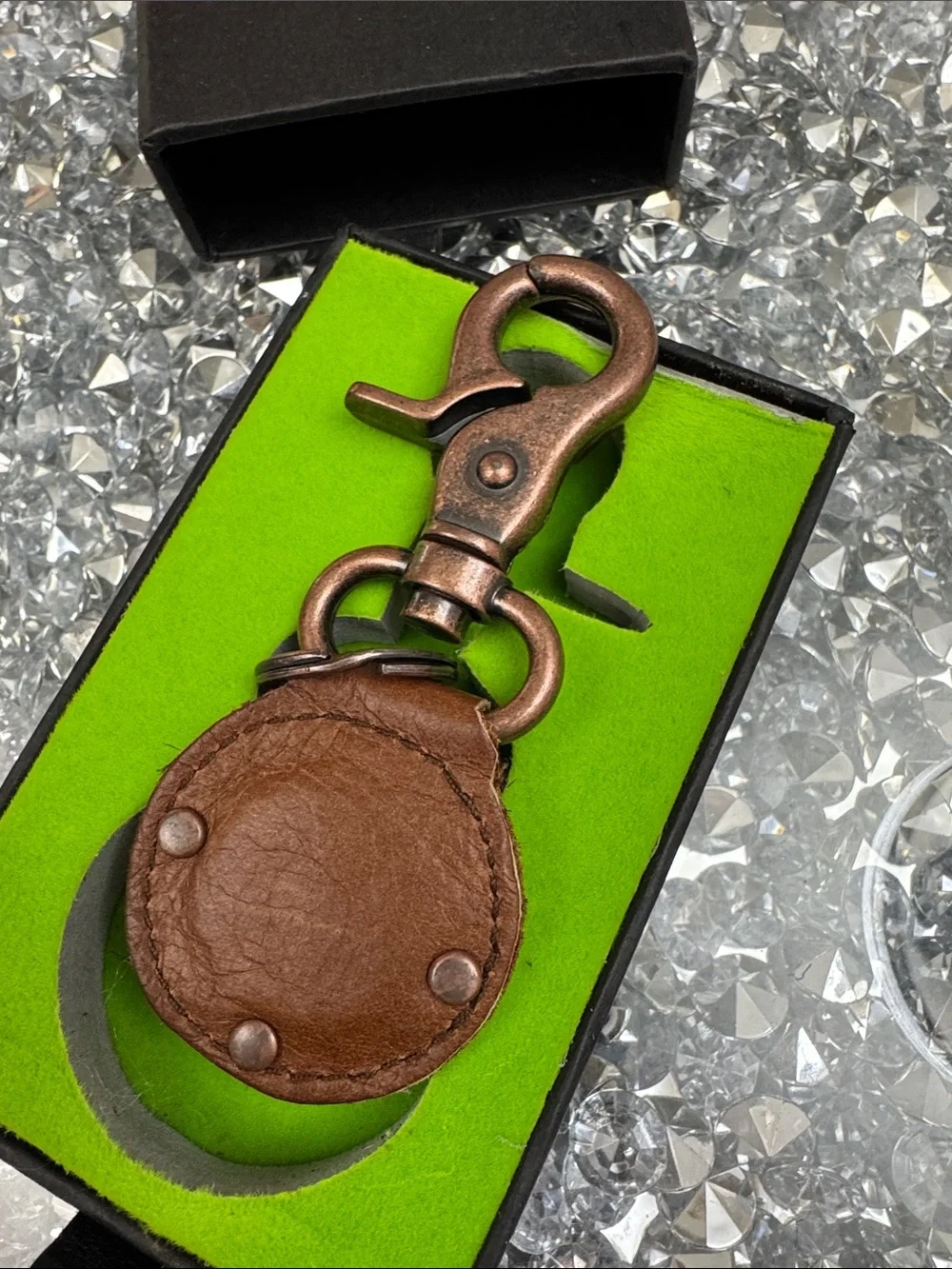 Lucky Brand Brown Leather Clover Key Chain with Antiqued Copper Hardware NEW